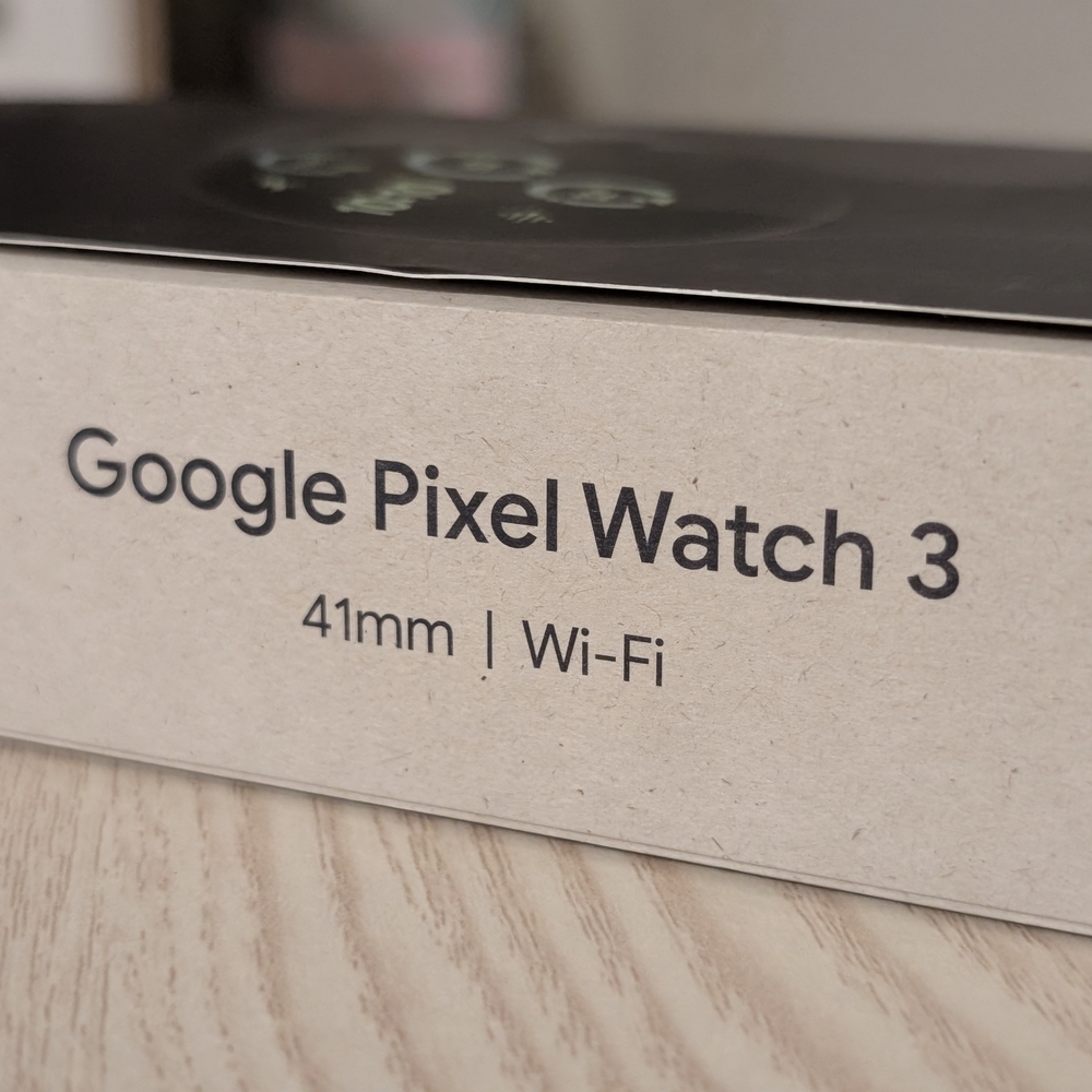 Google Pixel Watch 3 41mm Wi-Fi - Picture 6 of 9
